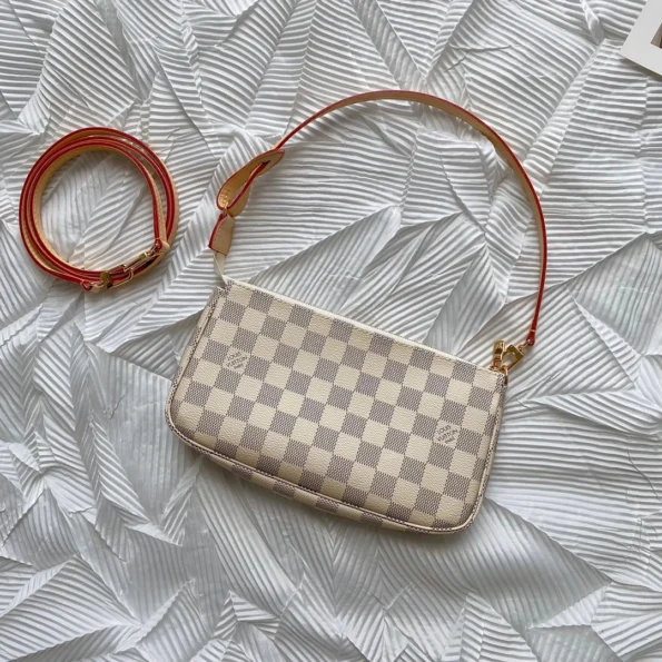 LV Pochette Damier azur canvas